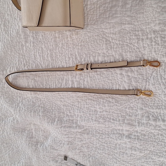 Tory Burch handbag purse crossbody shoulder ivory cream beige - Picture 9 of 15